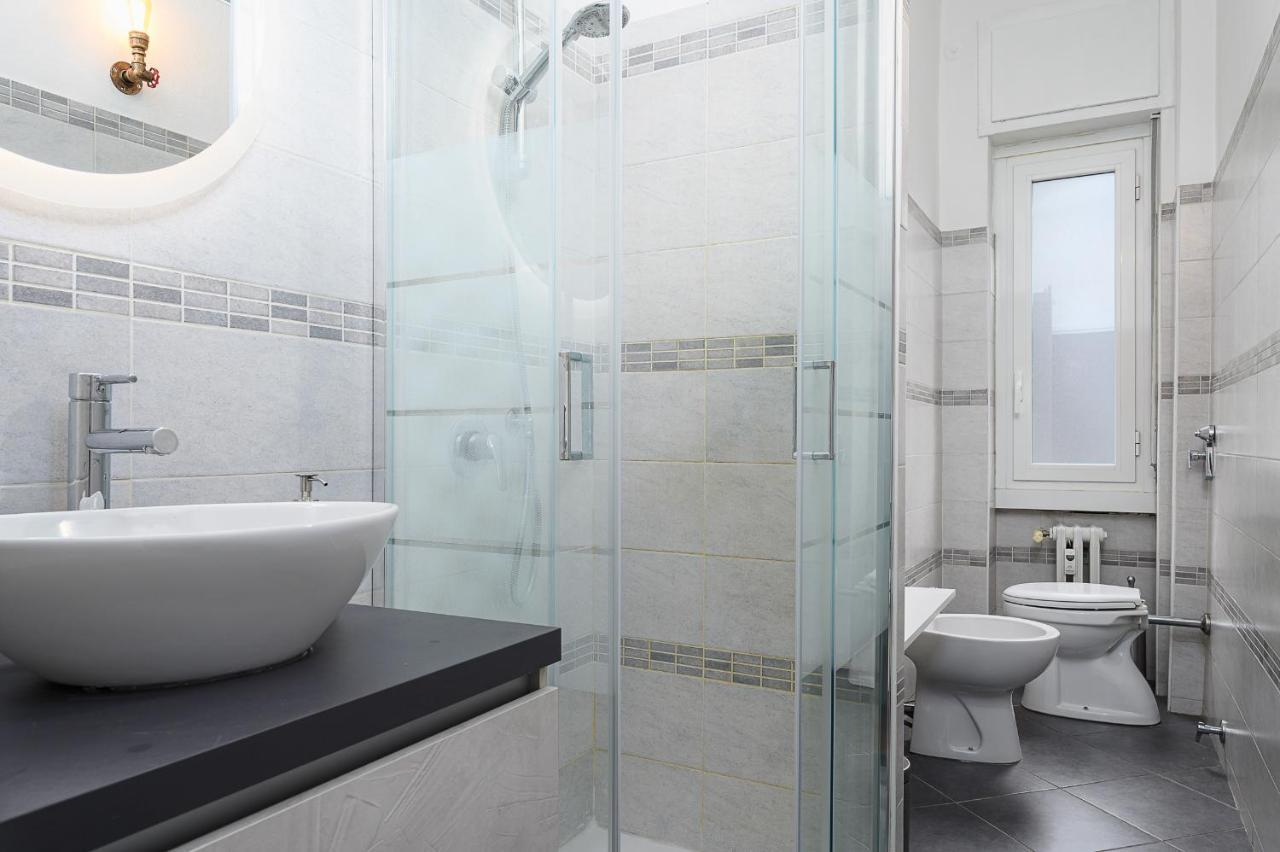 Tito Livio 35 - Monolocale Cool Apartment Milan Bagian luar foto